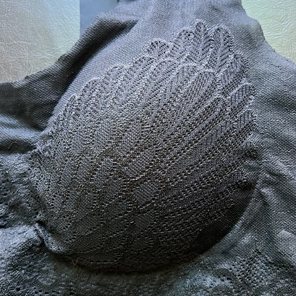 Black bralette, never worn - Picture 4 of 4